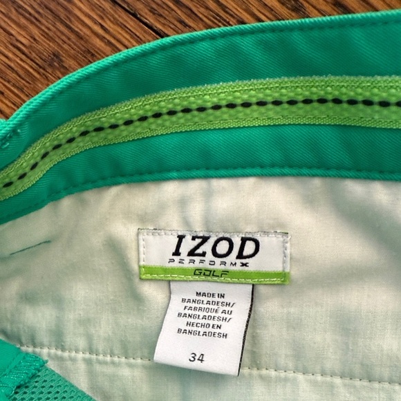 E Izod Performx Men's 34 Green Flat Front Golf Shorts - Picture 2 of 3